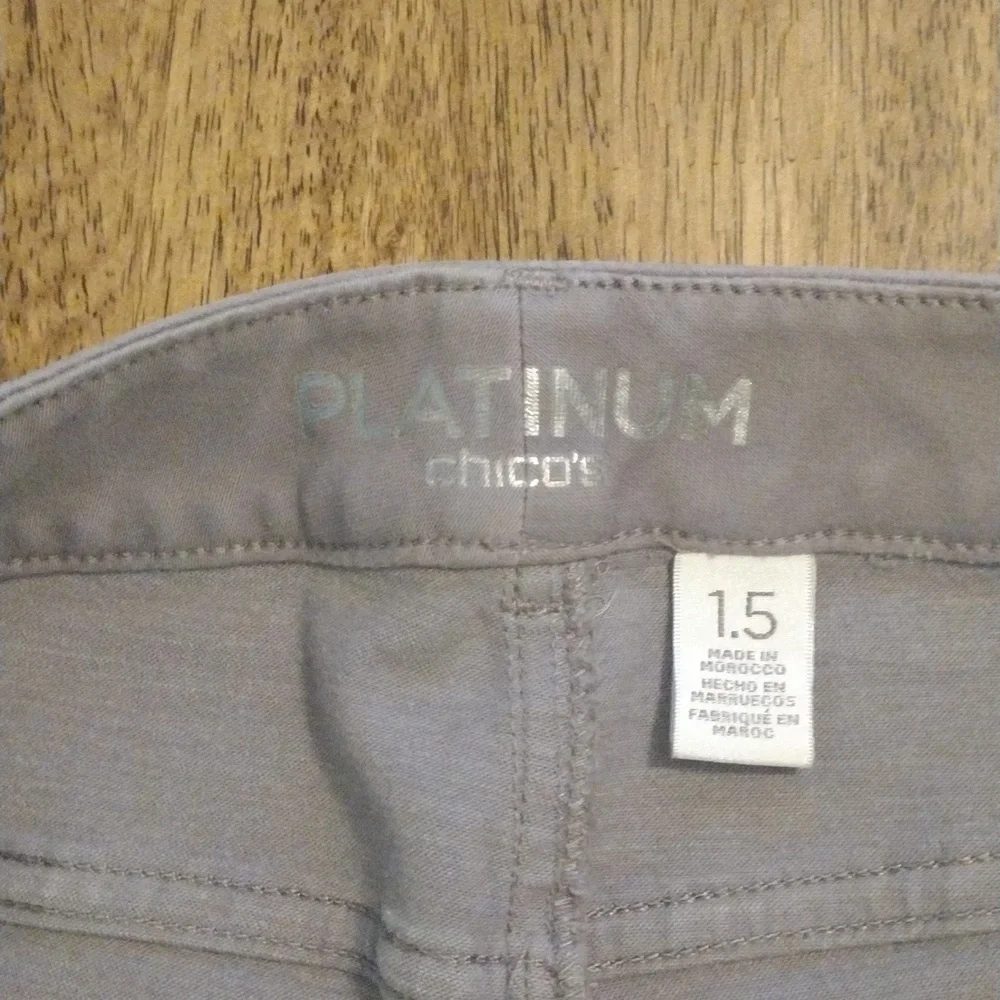 Chico's Platinum Gray Pull on Pants Size 1.5/10 - Picture 5 of 7